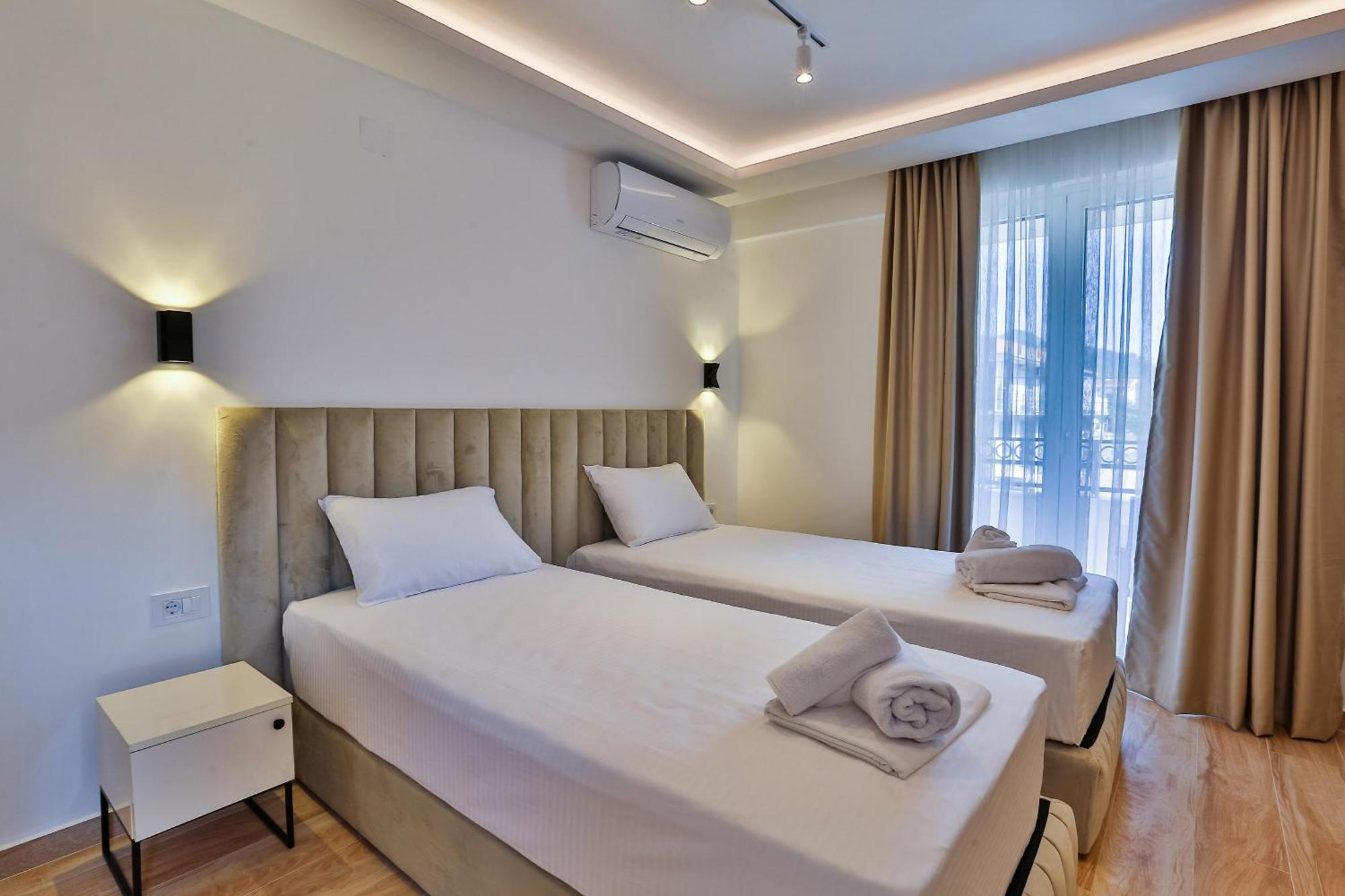 Villa La Vida Budva Eksteriør billede